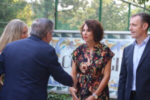 Cristina Mora de Quart de Poblet recibe conseller de educación